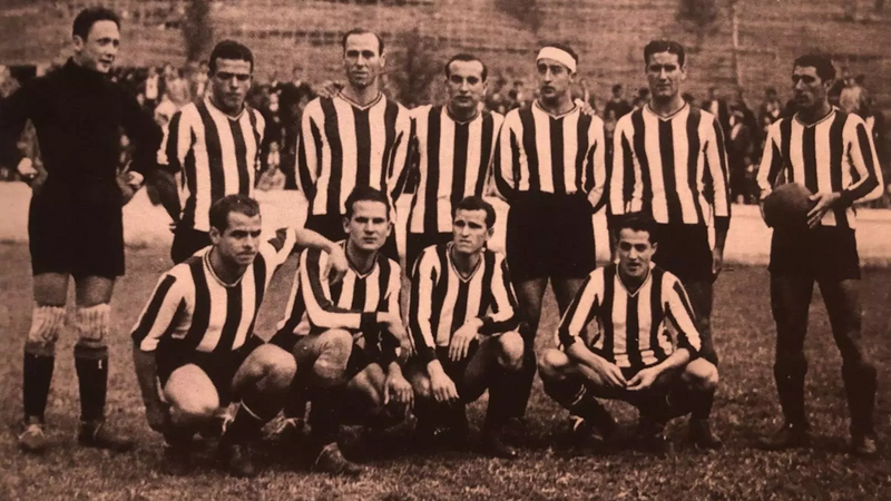 Moda Fútbol Retro: Estilo y Nostalgia